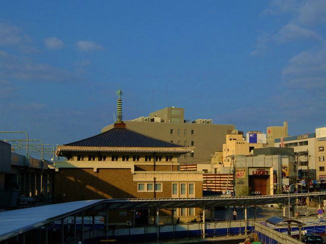 レンタカーを返して<br /><br />　ＪＲ奈良駅へ