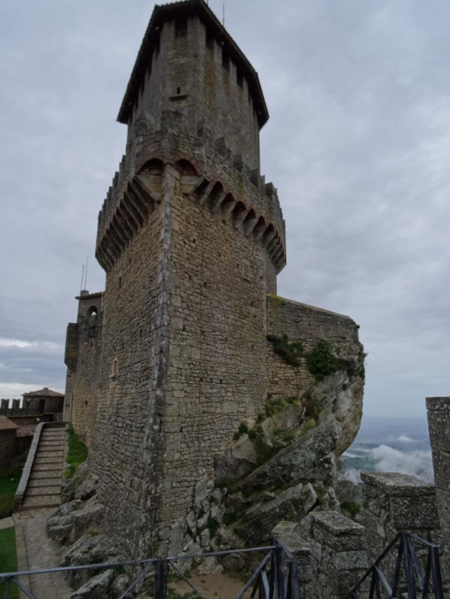 グアイタの塔の先側