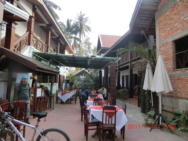 良さそうなところをいくつかまわって見つけた。