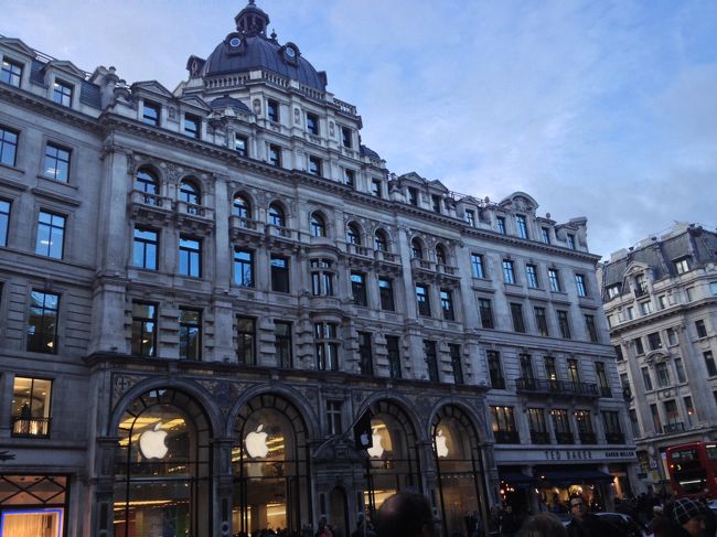 <br />　アップルは何度か、利用させて頂きました。名古屋のアップルと<br /><br />　まったく同じレイアウトでした。世界共通なんでしょうね。