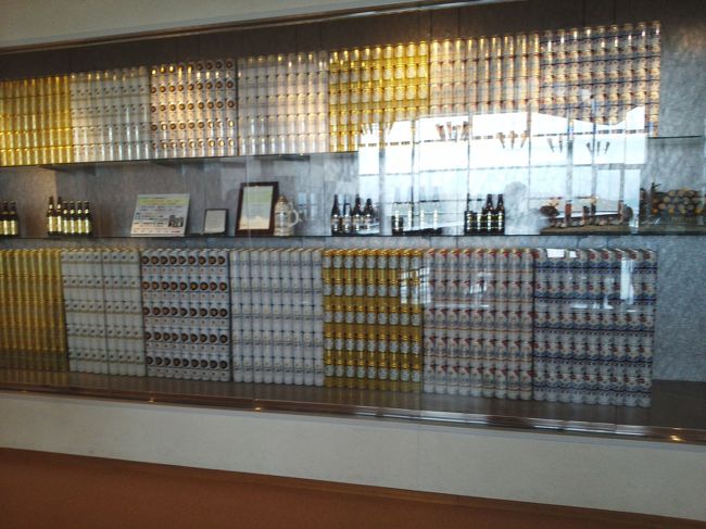 色んな種類のビールが並びます