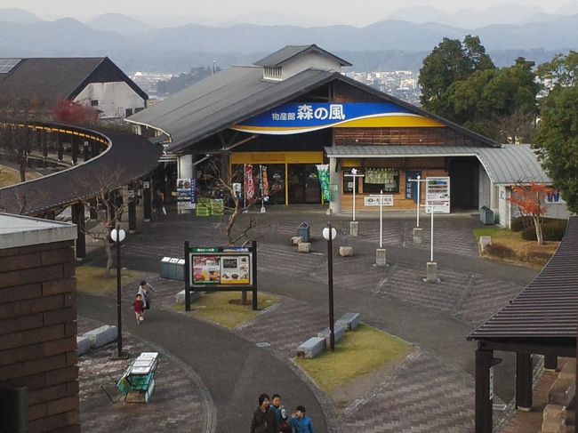 工場内の物産館