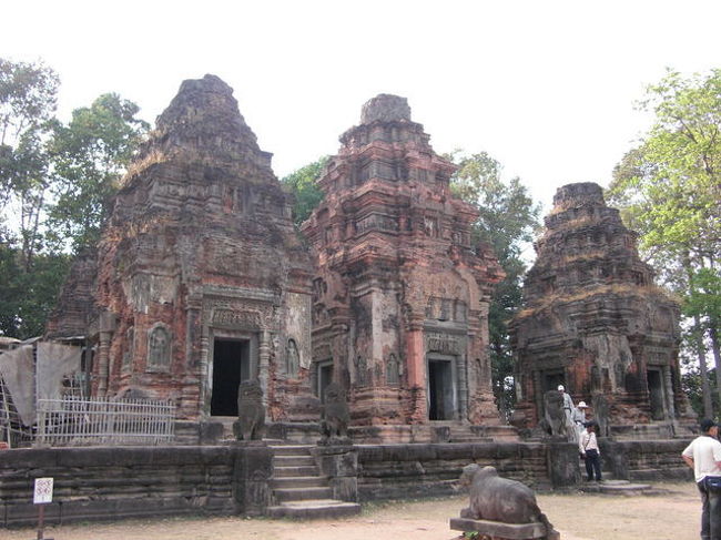 ロリュオス遺跡のプリア・コー<br />