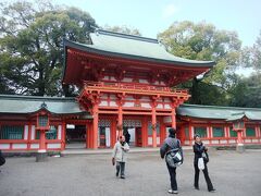 さいたま市にある武蔵国の一宮「氷川神社」。東京都・埼玉県近辺に約200社ある氷川神社の総本社です。
