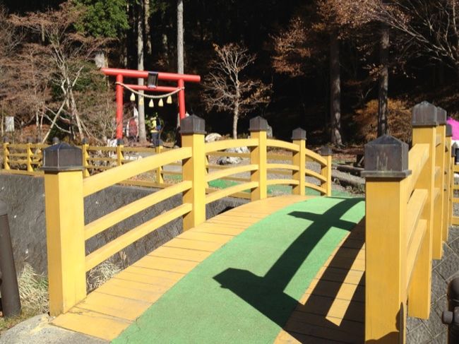 この橋を渡って。。