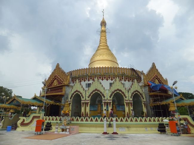 ティリ・ミンガラー・カバ・エー・ゼディ(Thiri Mingala Kaba Aye Zedi)<br /><br />1952年に建てられた比較的新しい仏塔。