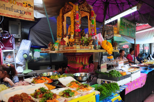 人々の生活と信仰がとても密着しているんだなーと感じました。