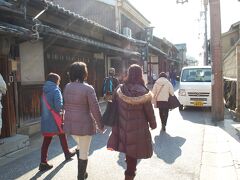 みんなで「ならまち」を歩きます。

左から、ガブちゃん・kuritchiさん・らぼさん。