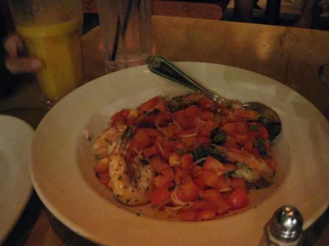 シーフードパスタ。どれも美味しかったです♪チーズケーキファクトリーはどれを頼んでもハズレがないです。