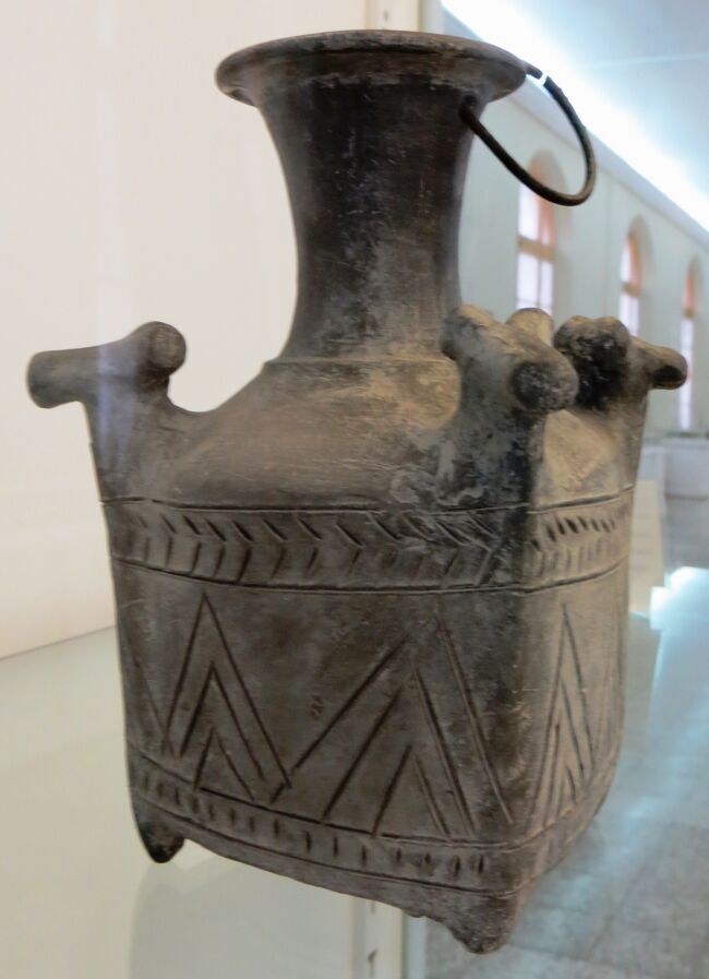 2012秋、イラン旅行記(50/56：補遺1)：11月17日：イラン考古学博物館(4