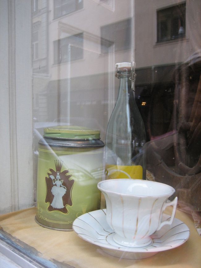 この後はアスプルンドや（アスプルンド兄弟がいたので感動）<br />アンティークショップ、雑貨屋さんなどに行きました。<br /><br />こちらのアンティークショップではリンドベリのＰｙｎｔａのお皿を購入。