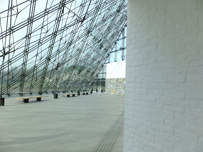 はぁ〜ため息だでるカッコよさ。