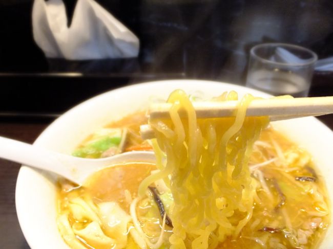 わたしオーダー<br />味噌ラーメン　850ｴﾝ<br />見えませんが盛り付けがキレイ！<br />野菜たっぷり！<br />プリプリのちぢれ麺が最高っ！<br />ラーメンをよく食べる我が家ですが、かなりの高得点☆<br />ほんとにおいしいラーメンでした。<br />あぁ食べたくなってきた(笑)