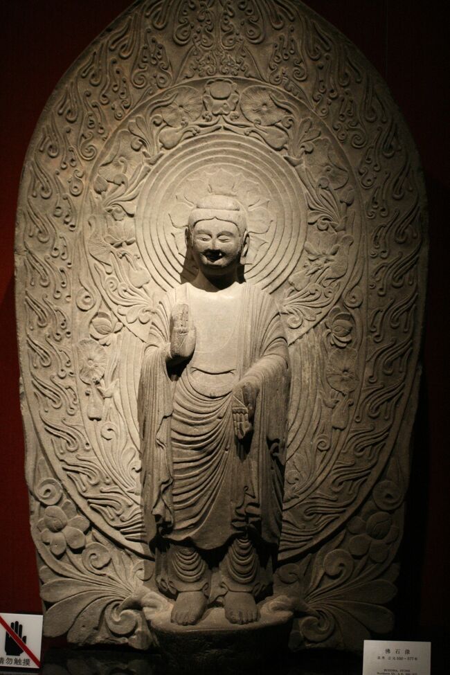 2012春、中国旅行記22(48/50：補遺1)：上海博物館(4/4)：仏像、動物像、唐時代、北斉時代、東汝時代