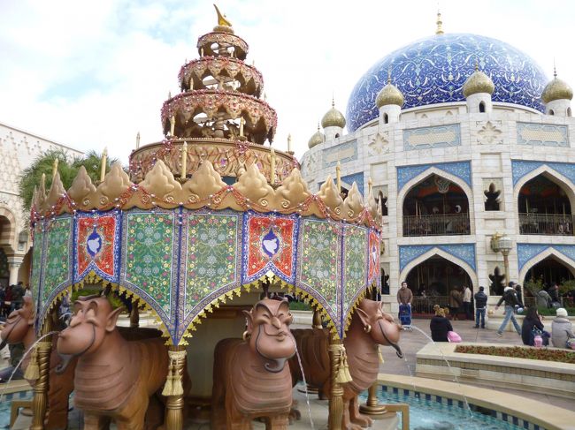 アラビアンコーストへ。<br /><br />シンンドバッド・ストーリーブック・ヴォヤッジは休止でした。