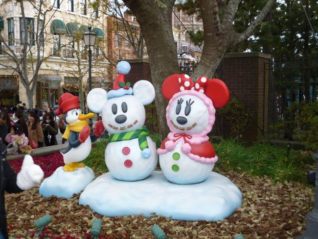 スノーマンのミッキー＆ミニー。