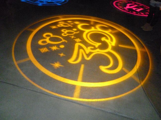 ポートディスカバリーの線路の下は、こんな感じ。