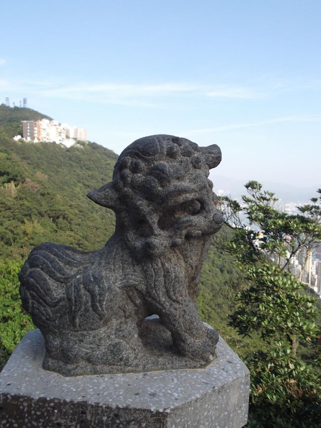 君は展望台のマスコットかな？