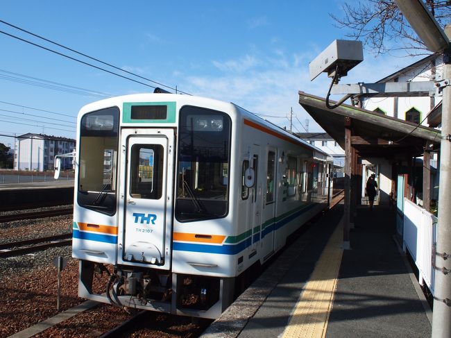 天浜線・遠州鉄道フリーきっぷ西（￥1300）を購入。<br /><br />10：24　掛川行きディーゼルカー（レールバス）に乗車。<br />ローカル線の旅スタート。