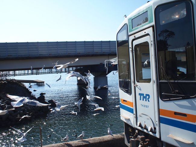 浜名湖佐久米駅で１分停車のアナウンス。<br /><br />ホームへ降りてみると…