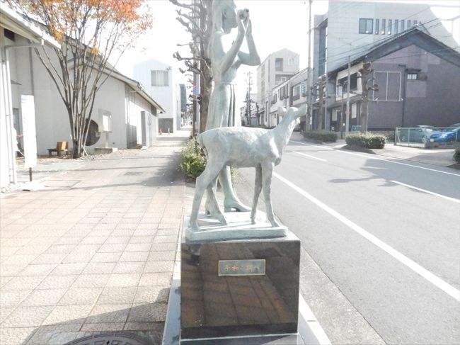 奈良だけにやっぱり鹿のオブジェ、