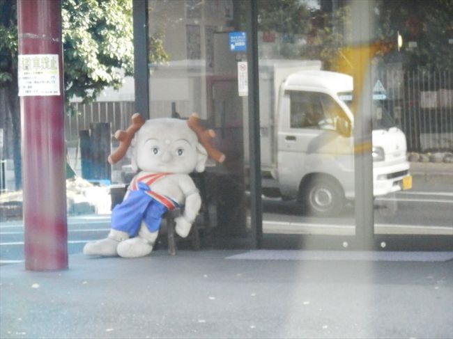 やっぱりだらけたせんとくん、<br />暑いのか？