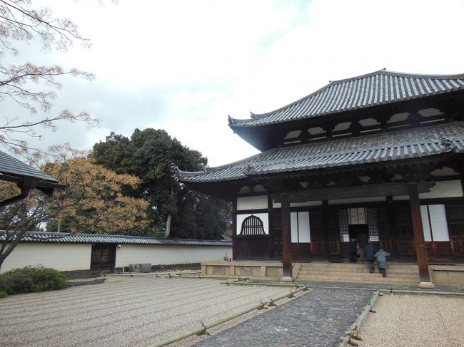 戒壇堂の写真です