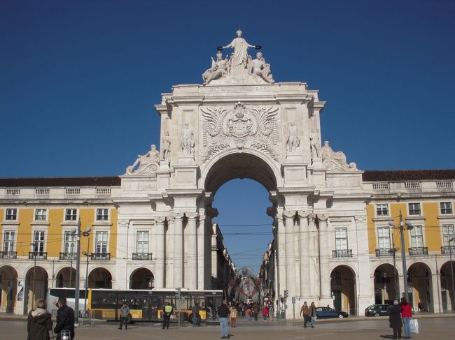 コメルシオ広場①