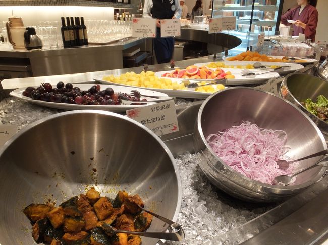 ここのビュッフェはすっごくよかった――！<br />最近のホテルブッフェってこんなに良いんですか？！メニューの豊富さ、料理のクオリティにとっても満足。おいしかったー♪<br />食べに集中しすぎてロクな写真がなく申し訳ない。。。<br />詳しくはｺﾁﾗでhttp://nonokaze-resort.com/meal