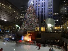 ロックフェラーセンターのクリスマスツリー