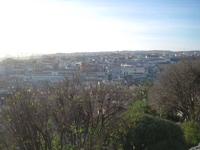 16時過ぎ頃に着いたのでそろそろ夕日になりかけでした。<br />ここからの景色は本当にきれい。<br />思わず「うわ〜」って言っちゃいます。