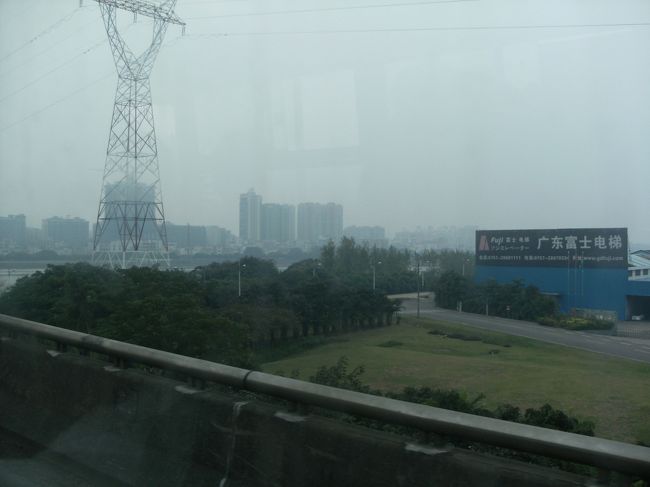 容奇大橋まで来るとホテルは近い。<br /><br />容桂水道越しにホテル見えてるし。