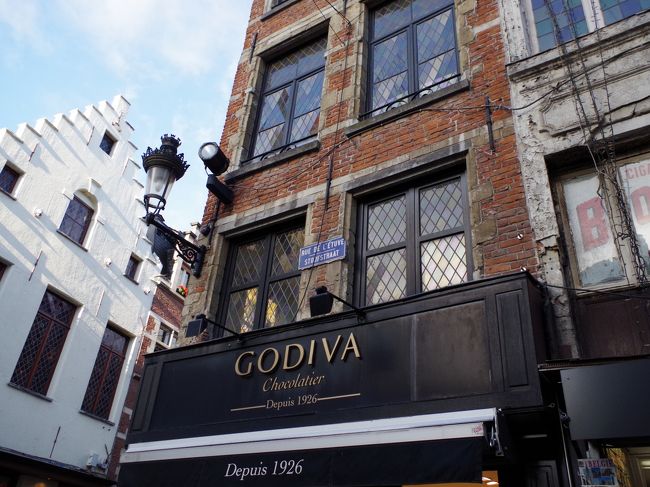 ゴディバはベルギー発祥のお店<br />ベルギーのチョコの美味しさはどこのを食べてもクオリティが高い！