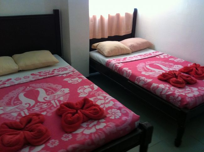 ステーション２に、ホテルを変えました。ここは、エアコンもテレビもあり、ほっとしました。