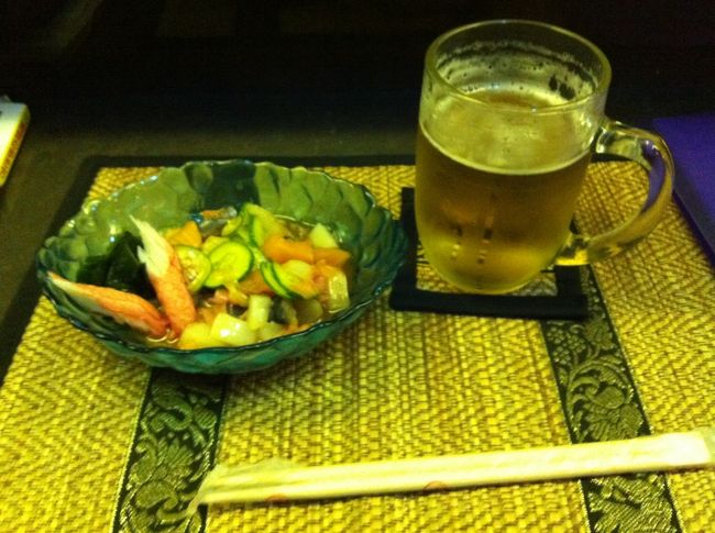 近くの日本食を頂きに行きました。最近の日本食はどこも大変おいしいですね。その後に頼んだ、にぎりも絶品でした。写真を撮り忘れたのが不覚。