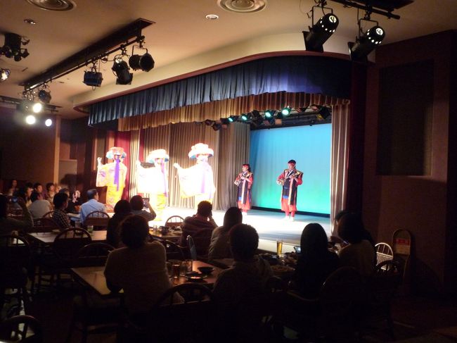 この日の夕食はホテル内「オーキッド」沖縄料理のバイキングです。<br />夕食チケットが余っていたのであまり期待せずに予約したのですが・・・