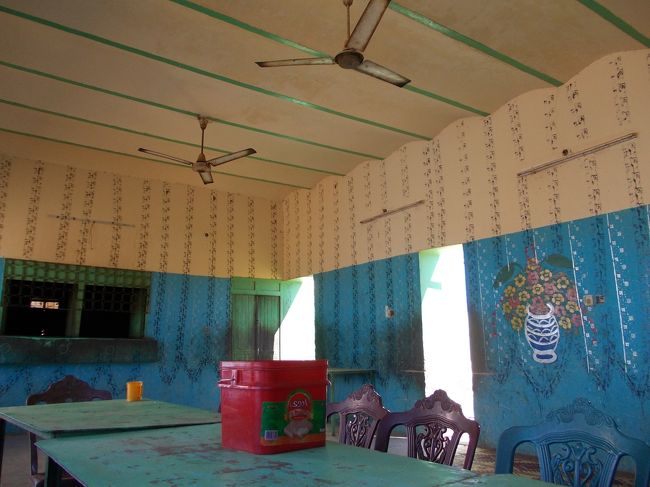 日差しは暑いが、中に入るとすごく涼しくて気持ちよかった。