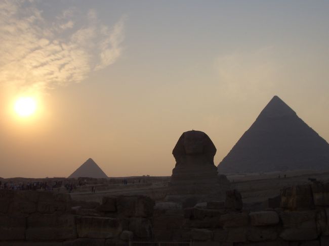 夕陽を浴びるスフィンクス。