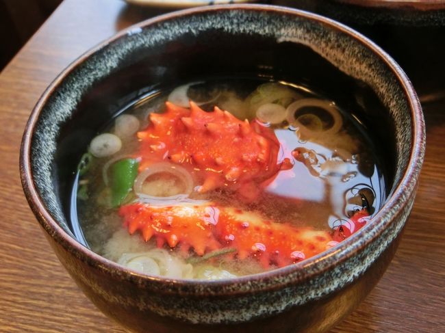 サービスのカニ汁！<br /><br /><br />うーん、<br />お腹いっーぱい！満足満足♪