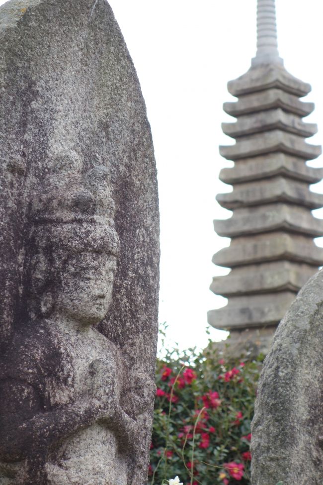 12番　岩間寺 千手観音 。<br />なんてかわいいお顔をしているんだろう。<br />