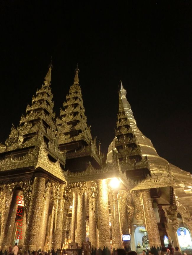 ちょっとタイのお寺さんに似てるかな？