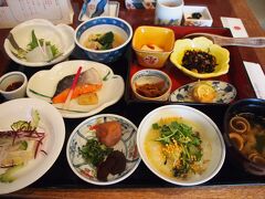 最終日の朝。天気がよさそうなのでテンションあがります。

今日の朝ごはんは和食で。