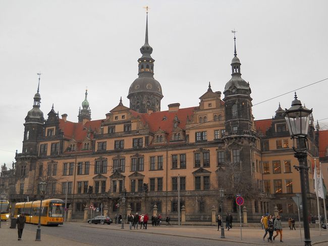ドレスデン城の宝物見たい見たい・・・<br /><br />17時の電車の予約でベルリンにもどらなくては。<br /><br />次回はドレスデンに宿泊しよう。