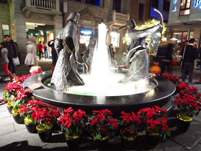 この像、いまいち新天地にあっていない…といつも思うのだが。