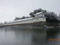 佐和口多聞櫓つつぎのお堀