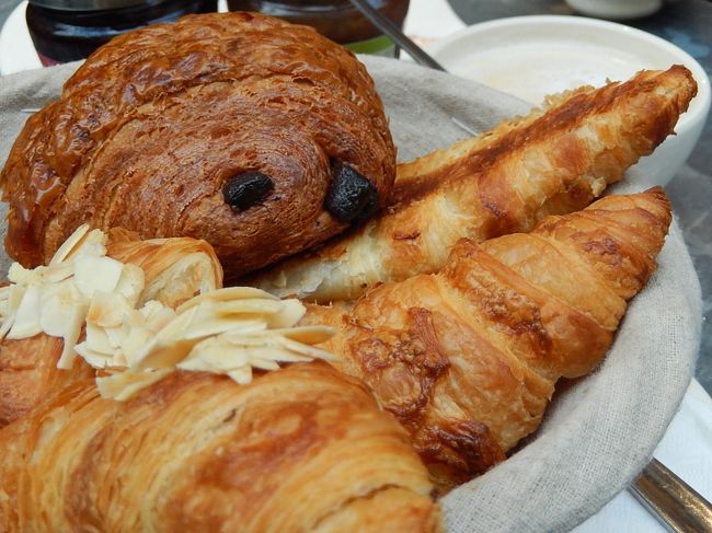 やっぱり、パンは美味しい♪