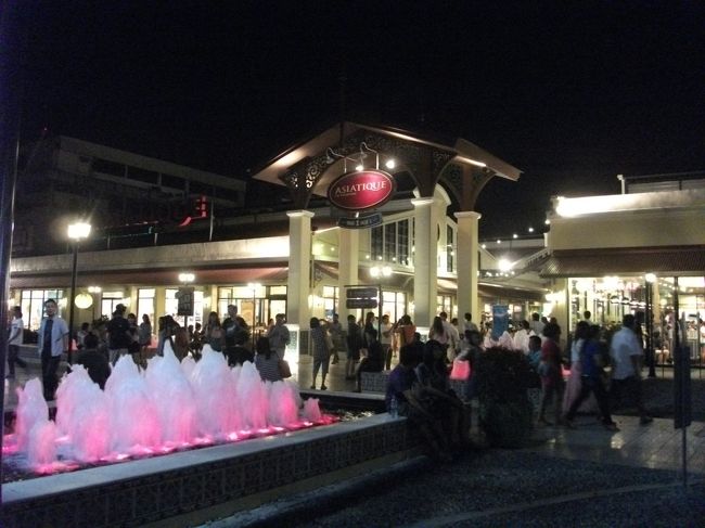 バンコク：アジアティーク・ザ・リバーフロント<br />