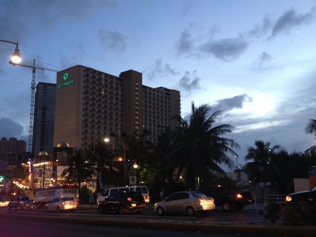 JPストアー、Kマートへ行きお土産買いに行きました！<br />アウトリガーはJPストアーも免税店も近く本当に便利でした☆