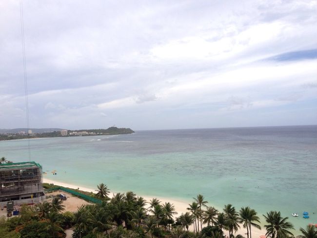 ホテルに戻りお部屋から海を眺めてました♪