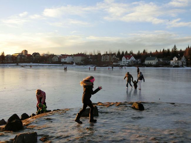 皆滑ってます。